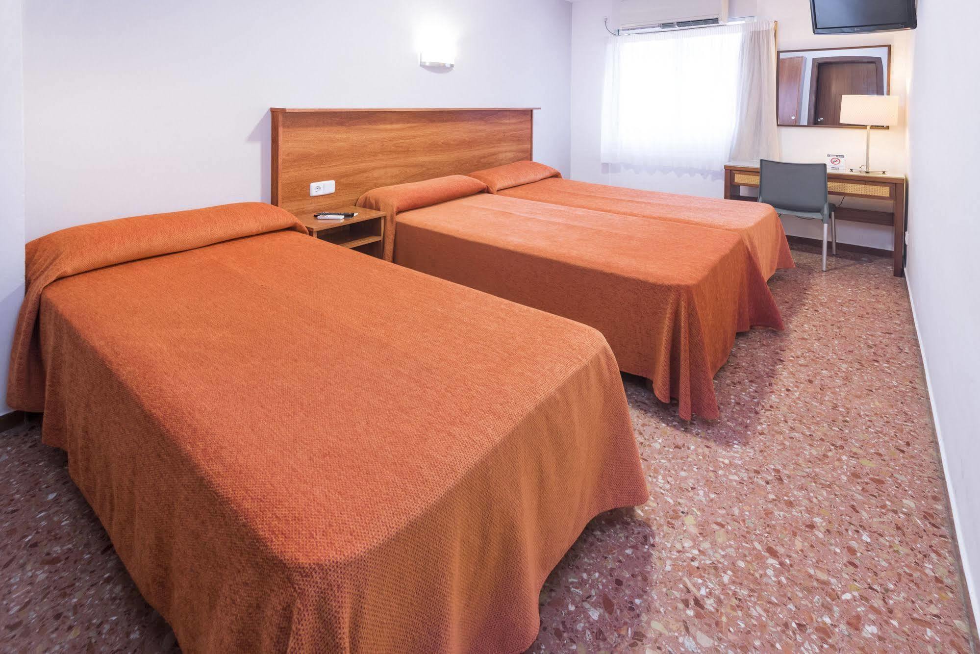 Hotel Catalunya Express Tarragona Eksteriør billede